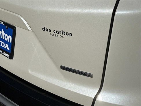 Used 2018 Honda CR-V Touring image 7