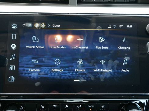 New 2027 Chevrolet Bolt LT w/ Comfort Package FWD image 19