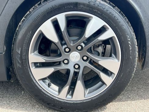Used 2018 Buick Regal Essence w/ Driver Confidence Package #1 AWD/4WD image 14