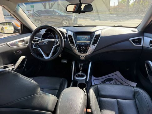 Used 2015 Hyundai Veloster RE:FLEX Edition image 11