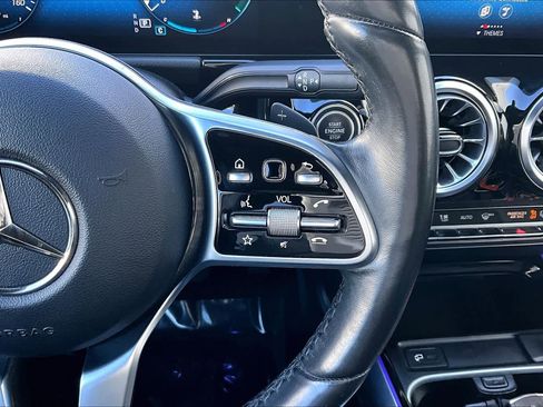 Used 2023 Mercedes-Benz GLA 250 GLA 250 image 25