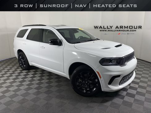 Used 2025 Dodge Durango GT AWD/4WD image 1