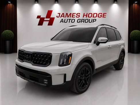 Used 2025 Kia Telluride SX Prestige X-Line AWD/4WD image 1