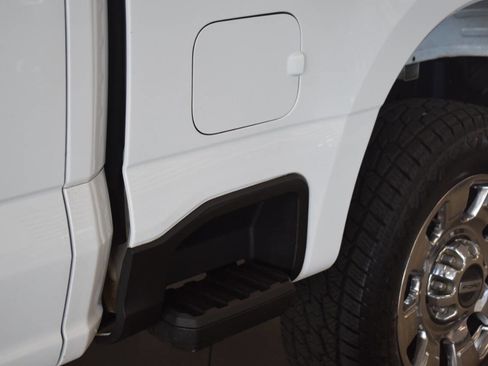 Used 2023 Ford F250 Lariat w/ Chrome Package AWD/4WD image 44