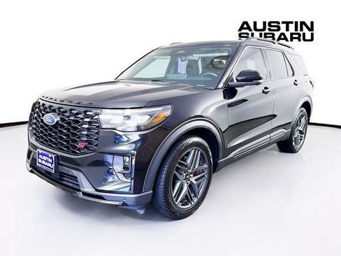 Used 2025 Ford Explorer ST w/ Sun And Sound Package AWD/4WD image 3