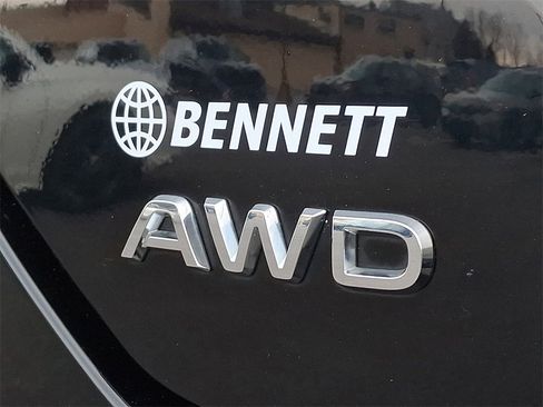 Used 2023 Honda Pilot EX-L image 32