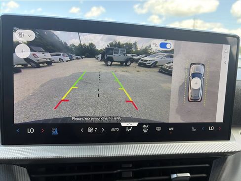 Used 2025 Ford Explorer ST RWD image 21