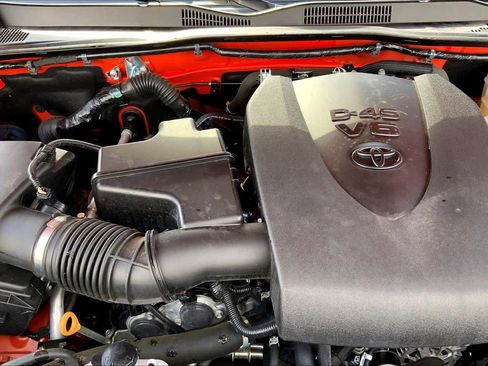 Used 2023 Toyota Tacoma TRD Pro AWD/4WD image 32