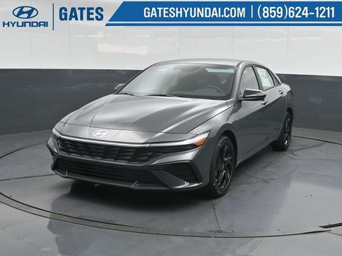 New 2026 Hyundai Elantra Sport FWD image 6
