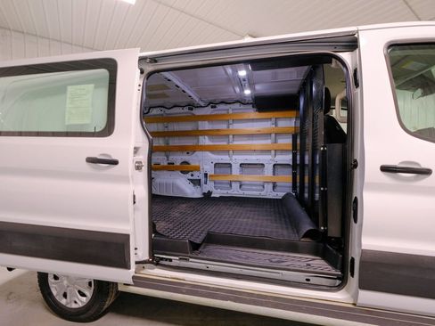 Used 2024 Ford Transit 250 Low Roof w/ Exterior Upgrade Package image 19