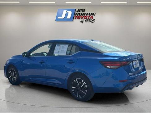 Used 2025 Nissan Sentra SV FWD image 7