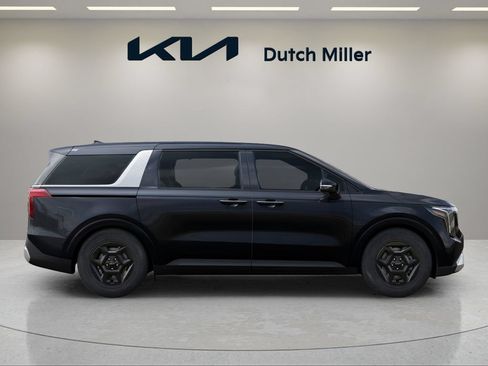 Used 2026 Kia Carnival FWD image 7
