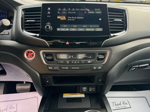 Used 2022 Honda Passport TrailSport image 30