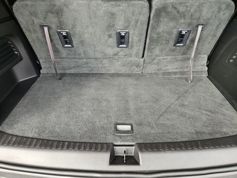 Certified 2024 Chevrolet Traverse LT image 35