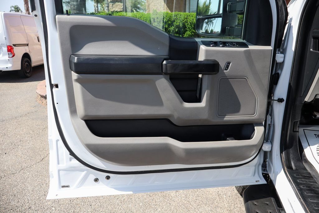 Used 2019 Ford F250 XL w/ Power Equipment Group AWD/4WD image 15