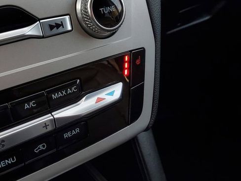 Certified 2023 Ford Explorer XLT w/ Equipment Group 202A image 20