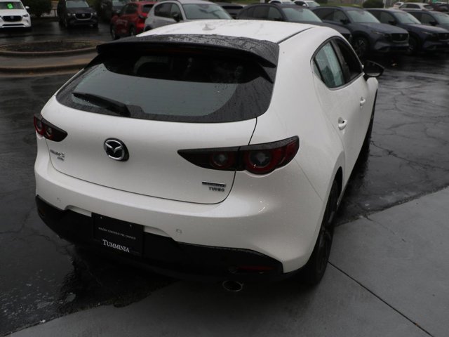 Certified 2026 MAZDA MAZDA3 Hatchback w/Premium Plus Pkg AWD/4WD image 4