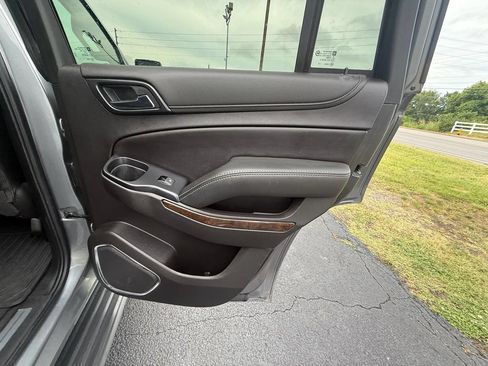 Used 2020 Chevrolet Tahoe LT RWD image 21
