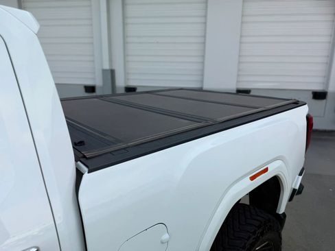 Used 2020 GMC Sierra 3500 Denali w/ Denali Ultimate Package AWD/4WD image 23