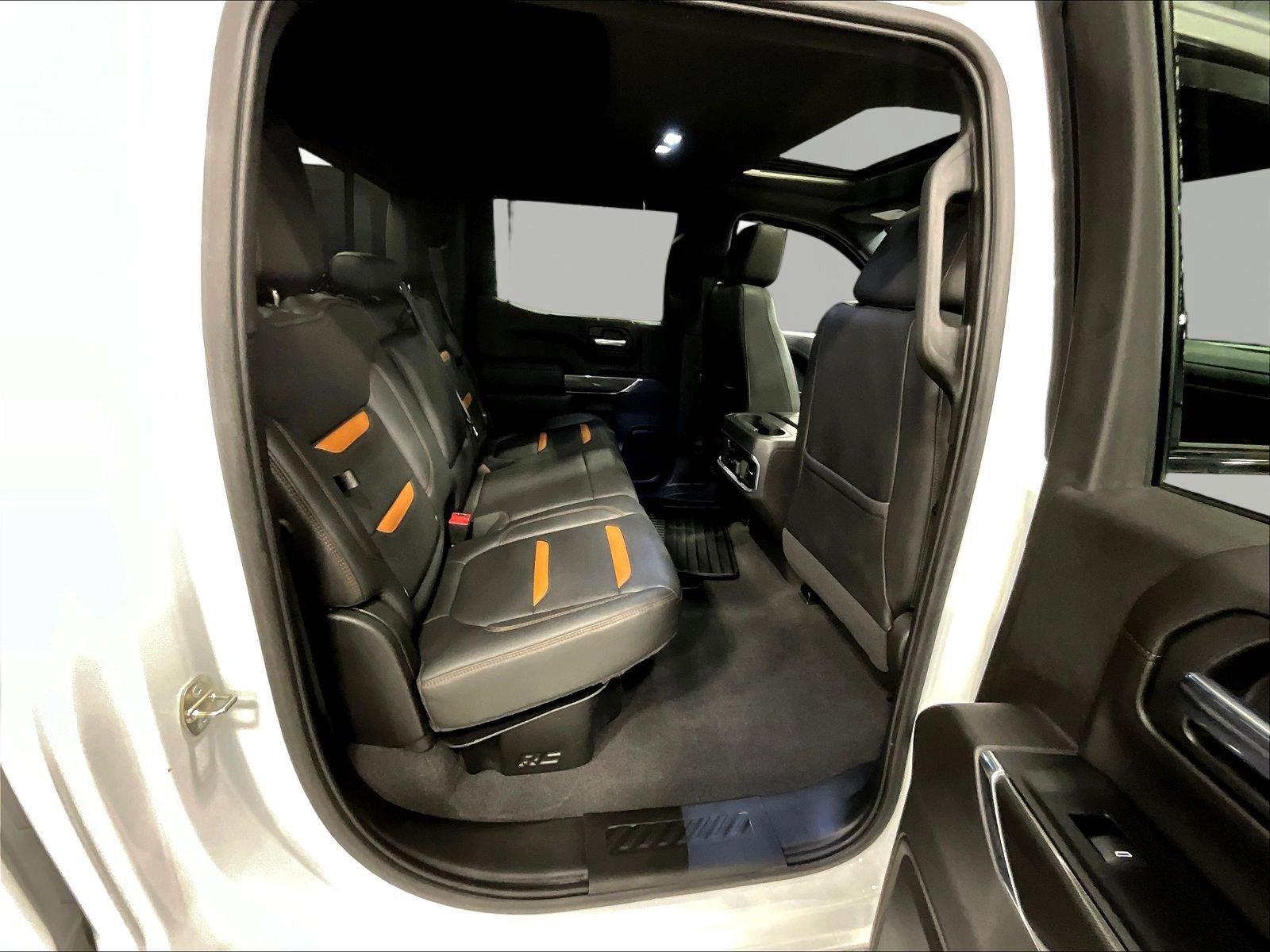 Used 2020 GMC Sierra 1500 AT4 w/ AT4 Premium Package AWD/4WD image 26