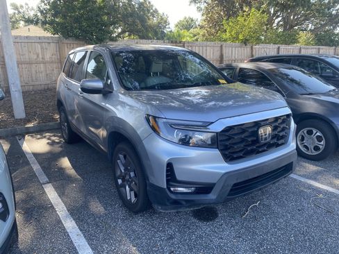 Used 2023 Honda Passport EX-L image 15