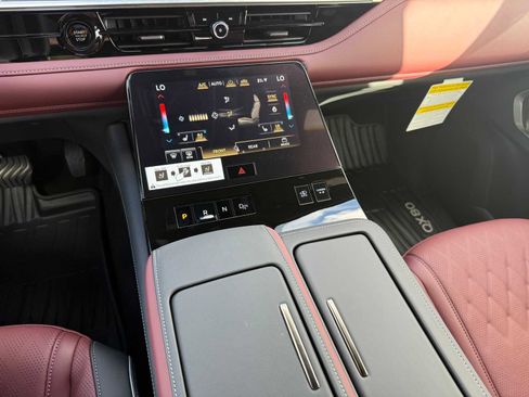 New 2026 INFINITI QX80 Autograph w/ Premium Cargo Package image 22