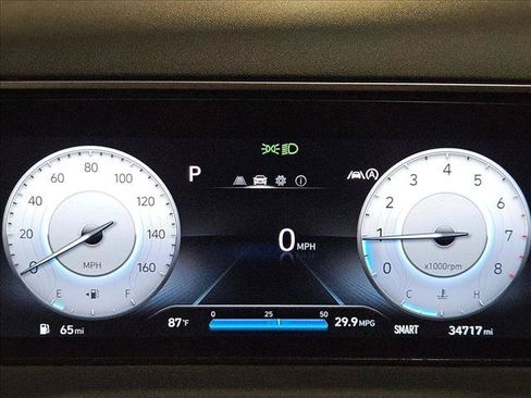 Used 2024 Hyundai Tucson SE FWD image 11