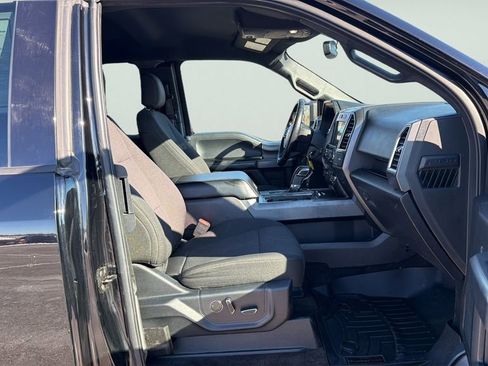 Used 2016 Ford F150 XLT w/ Equipment Group 302A Luxury image 10