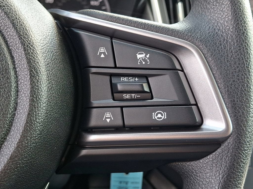 Used 2025 Subaru Outback AWD/4WD image 21