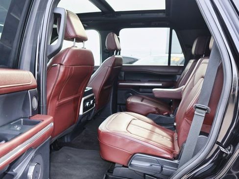 Used 2022 Ford Expedition Limited AWD/4WD image 19