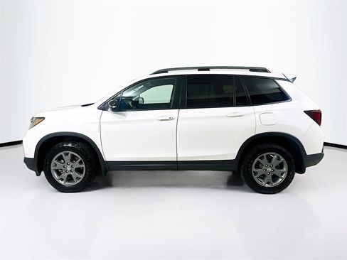 Used 2025 Honda Passport TrailSport image 20