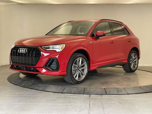 Used 2025 Audi Q3 2.0T Premium w/ Convenience Package AWD/4WD image 1
