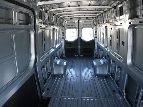 New 2026 Mercedes-Benz Sprinter 3500 image 10