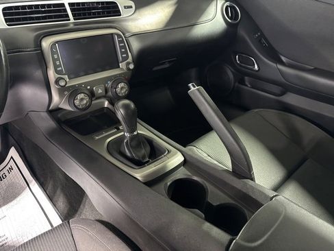 Used 2015 Chevrolet Camaro SS image 19