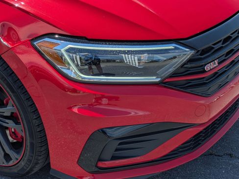 Used 2019 Volkswagen Jetta GLI FWD image 10