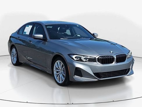 Used 2023 BMW 330i Sedan w/ Driving Assistance Package RWD image 3
