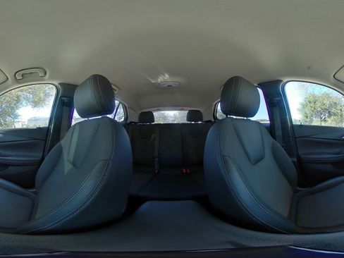 Used 2025 Buick Encore GX Preferred image 36