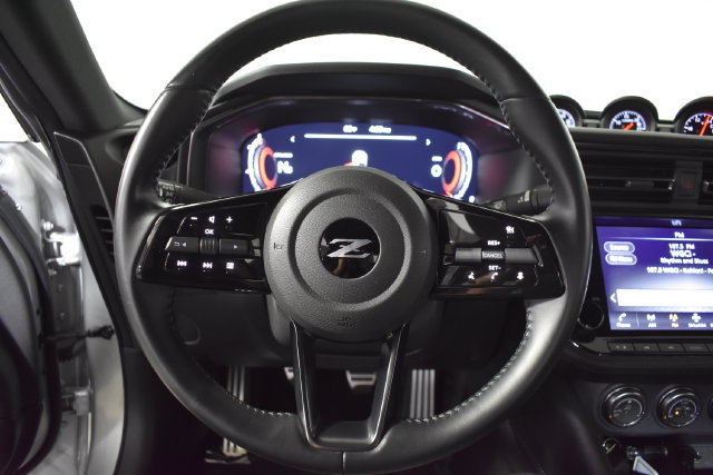 Certified 2024 Nissan Z Performance w/ Floor Mat Package RWD image 15