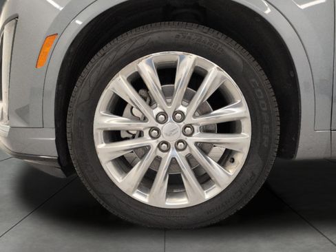 Used 2020 Cadillac XT6 Premium Luxury AWD/4WD image 3