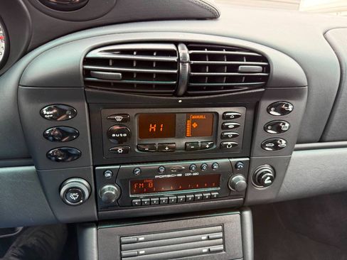 Used 2000 Porsche 911 Carrera image 52