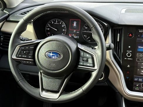 Used 2025 Subaru Outback Premium image 14