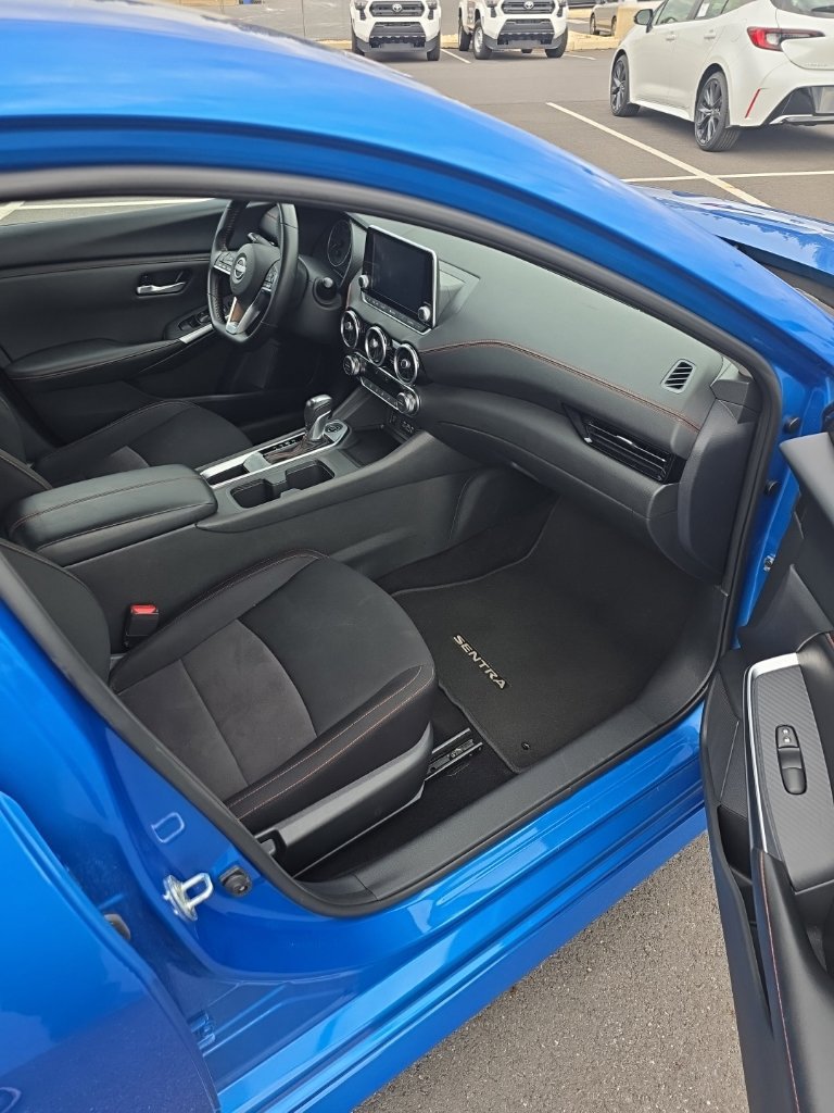 Used 2025 Nissan Sentra SR FWD image 20