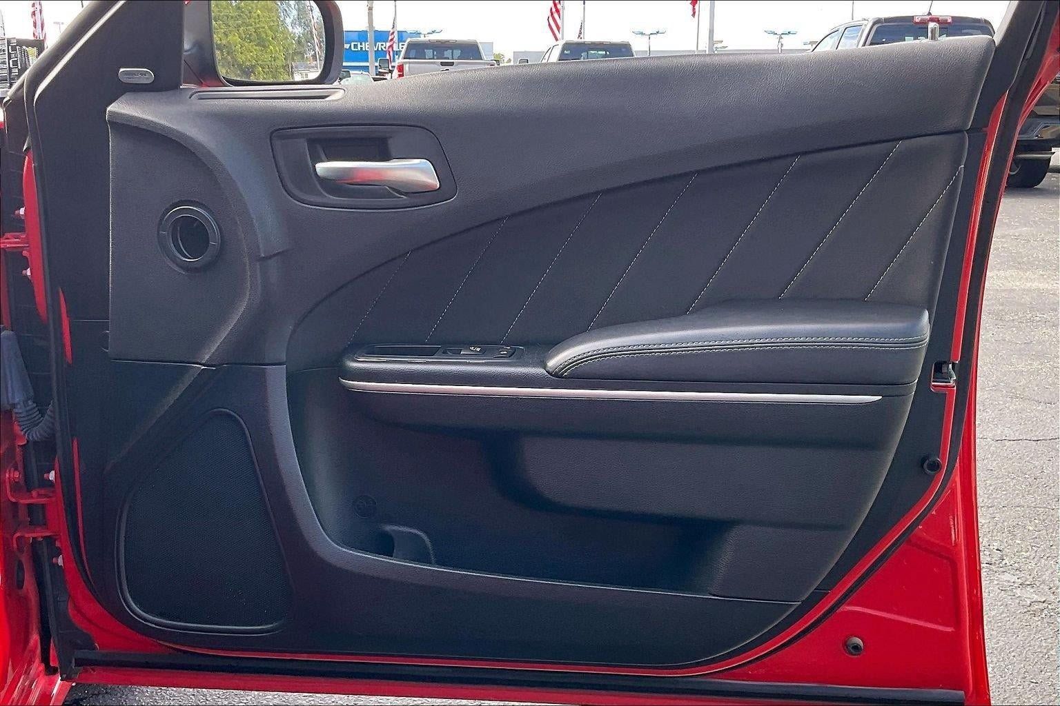 Used 2018 Dodge Charger GT AWD/4WD image 26