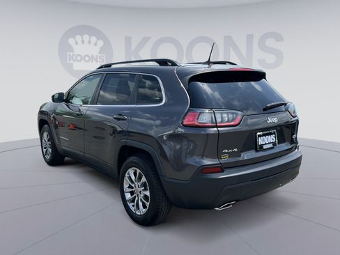 Used 2022 Jeep Cherokee Latitude Lux w/ Sun & Sound Group AWD/4WD image 8