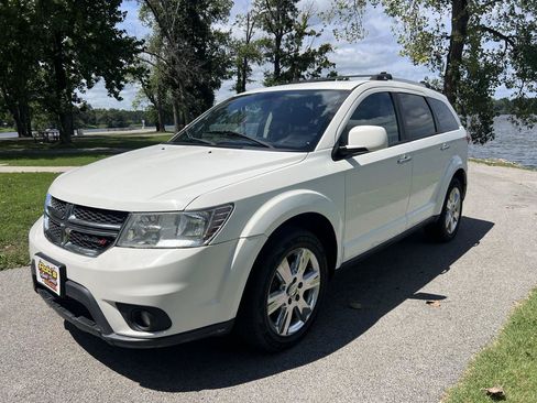 Used 2012 Dodge Journey R/T w/ Flexible Seating Group AWD/4WD image 6