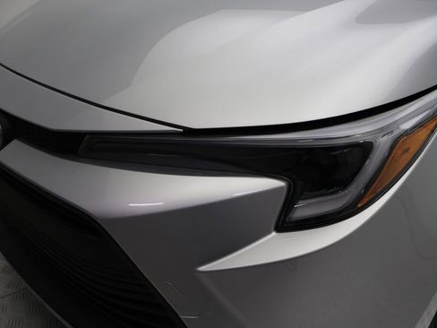 Certified 2024 Toyota Corolla LE image 3