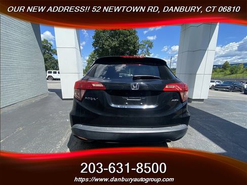 Used 2018 Honda HR-V EX image 4