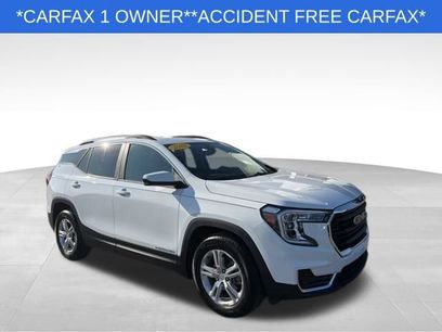 Used 2022 GMC Terrain SLE w/ Driver Convenience Package