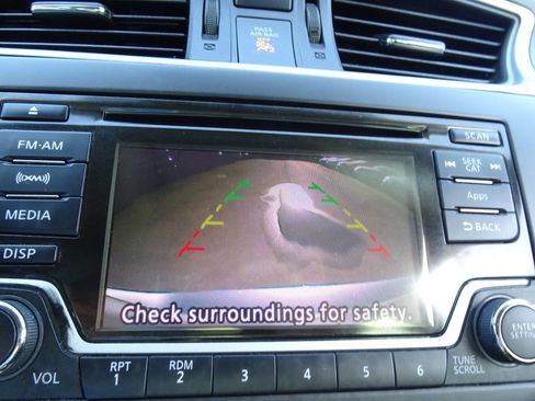 Used 2015 Nissan Sentra SV w/ Style Package image 30