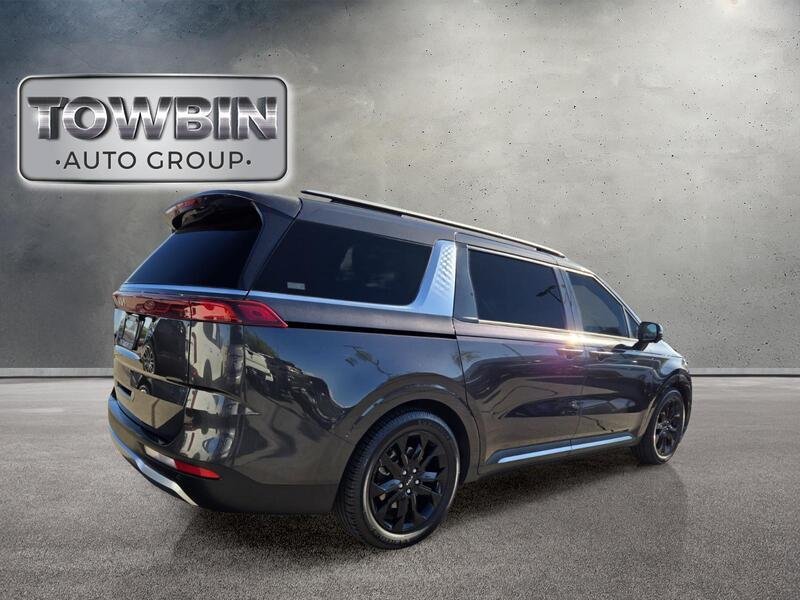 Certified 2022 Kia Carnival SX Prestige FWD image 5
